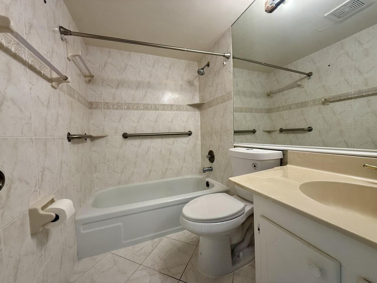 262 Sheffield K - Photo 4 of 16