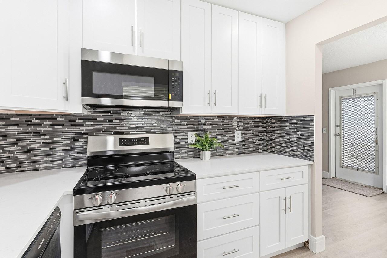 141 Brittany C - Photo 3 of 35