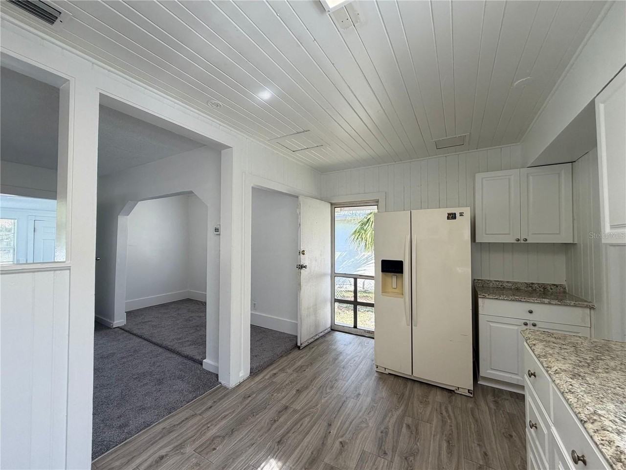 1762 32nd St - Photo 7 of 22