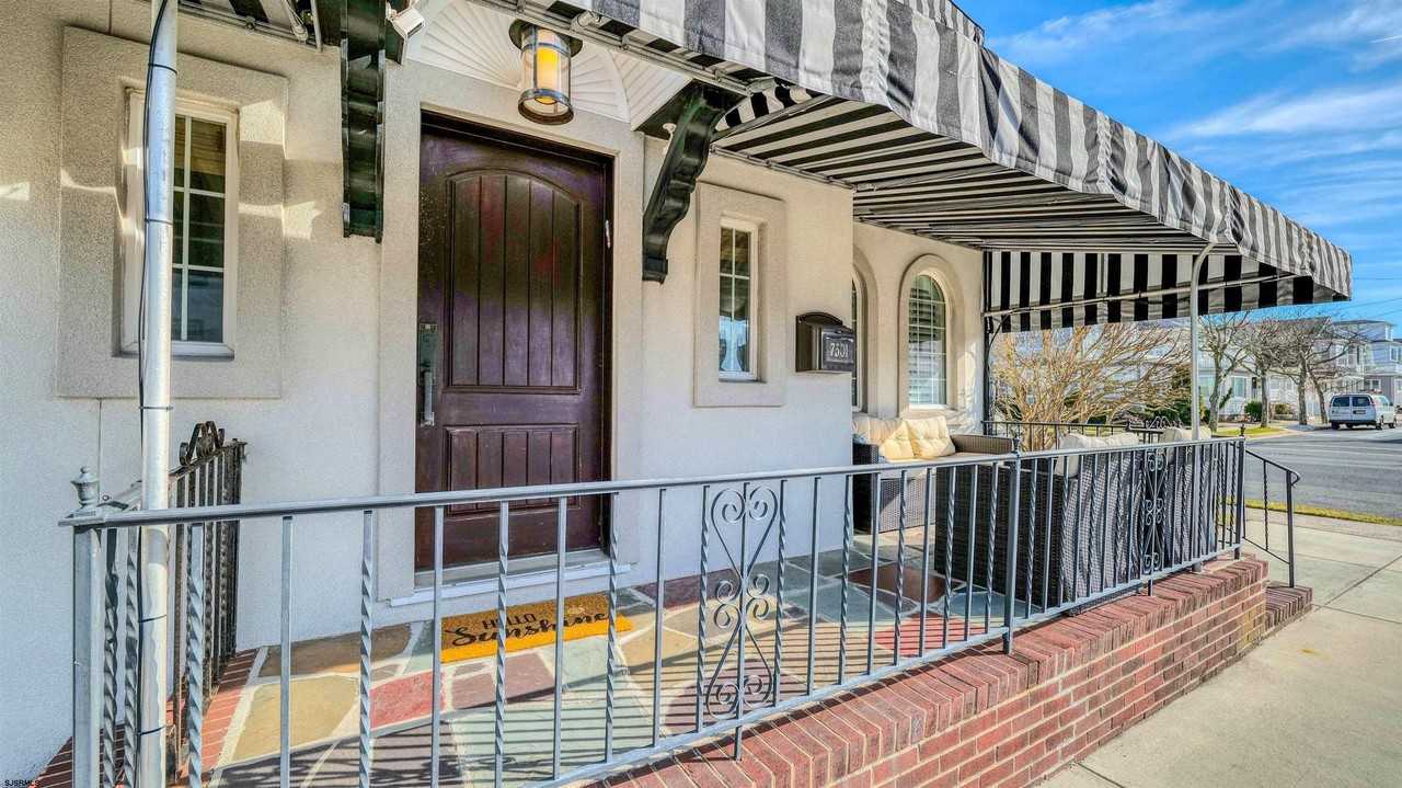 7501 Ventnor Ave - Photo 4 of 29