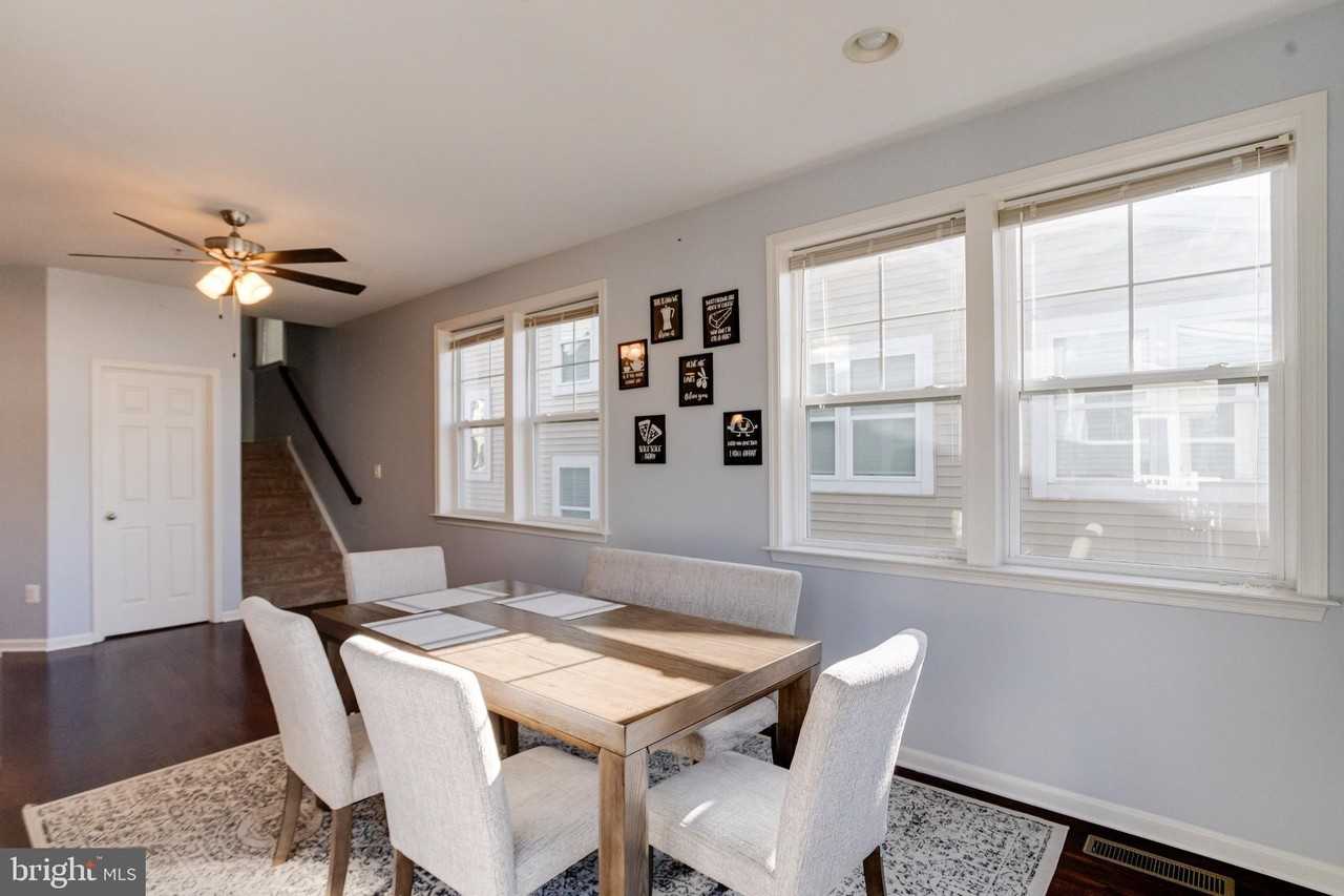 7520 Calais Way - Photo 5 of 28