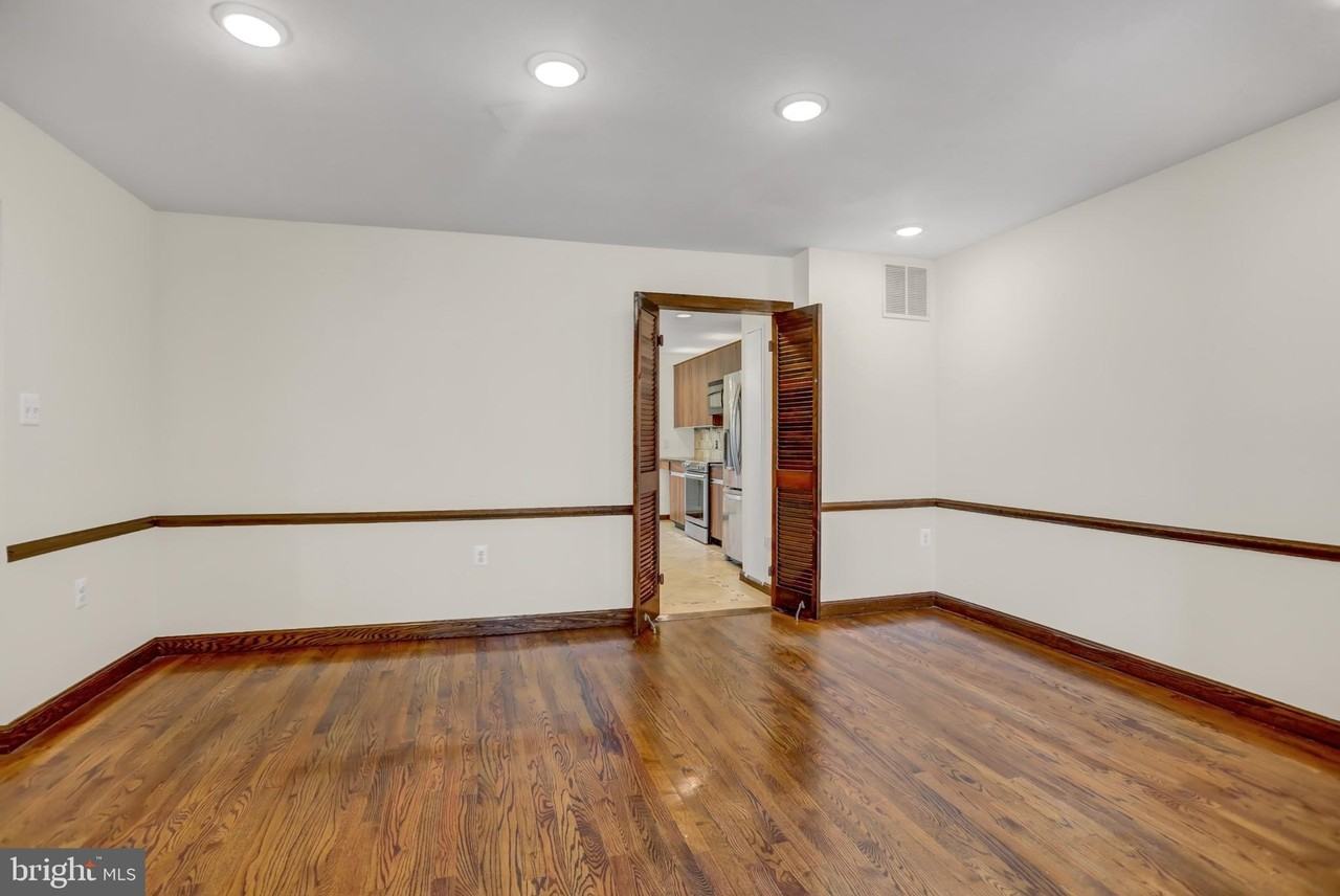 2 Coldwater Ct - Photo 4 of 50