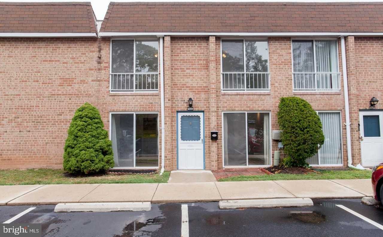 413 Brandywine Ct - Photo 3 of 22