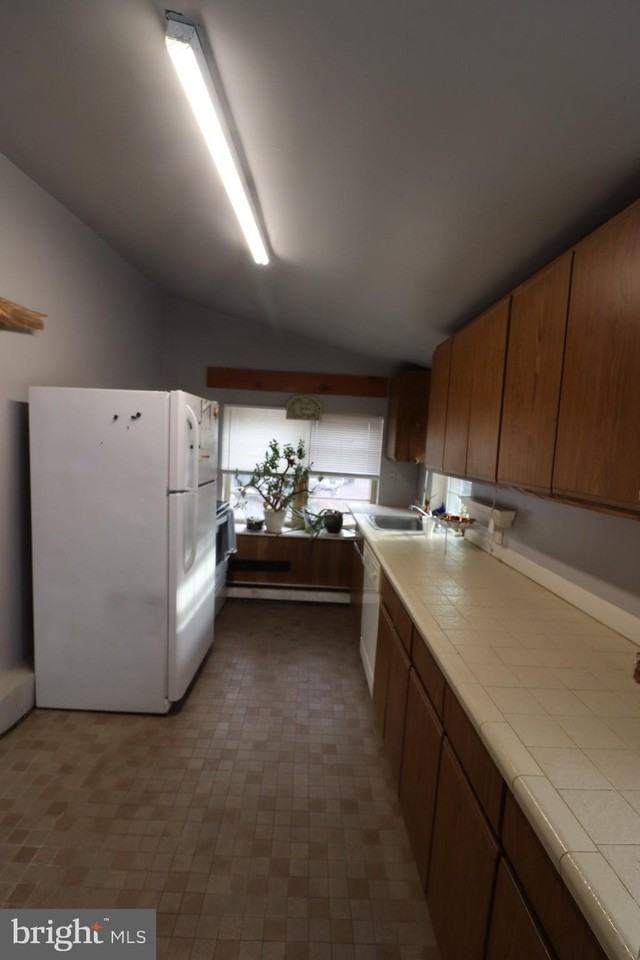 109 Walter Rd - Photo 2 of 11