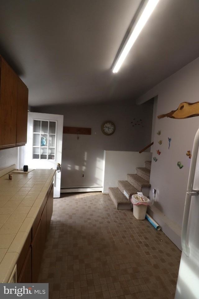 109 Walter Rd - Photo 3 of 11