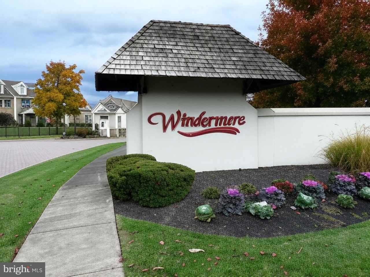 1401 Hampstead Ct - Photo 2 of 50