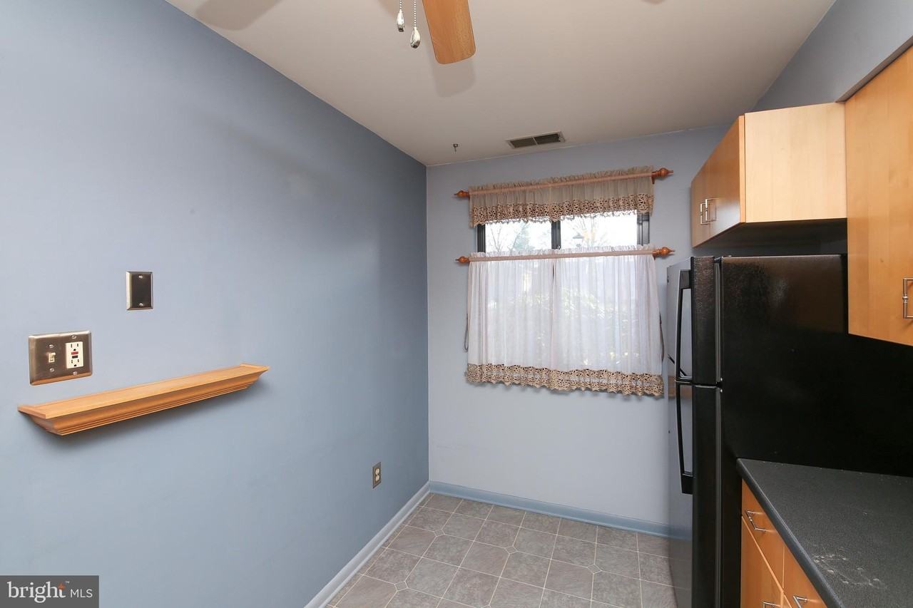 16 Ember Ln - Photo 4 of 27