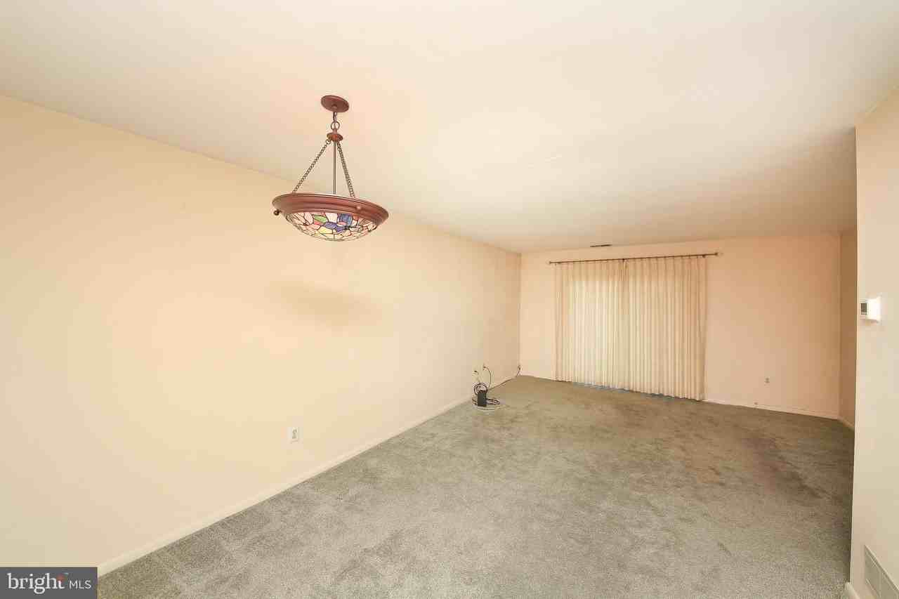 16 Ember Ln - Photo 7 of 27