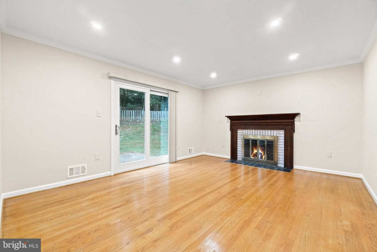 1830 Clifdale Ct - Photo 5 of 22