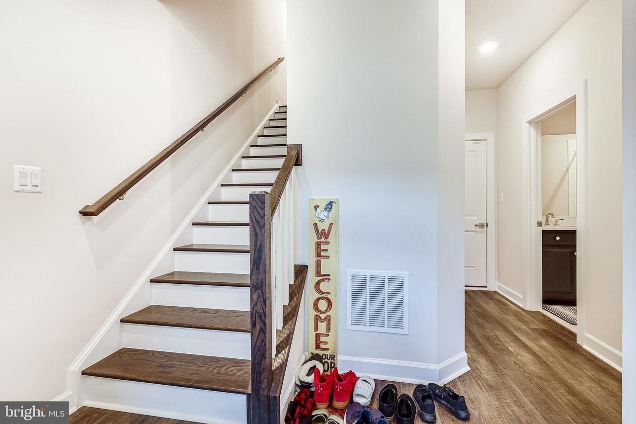 2335 Water Promenade Ave - Photo 7 of 50