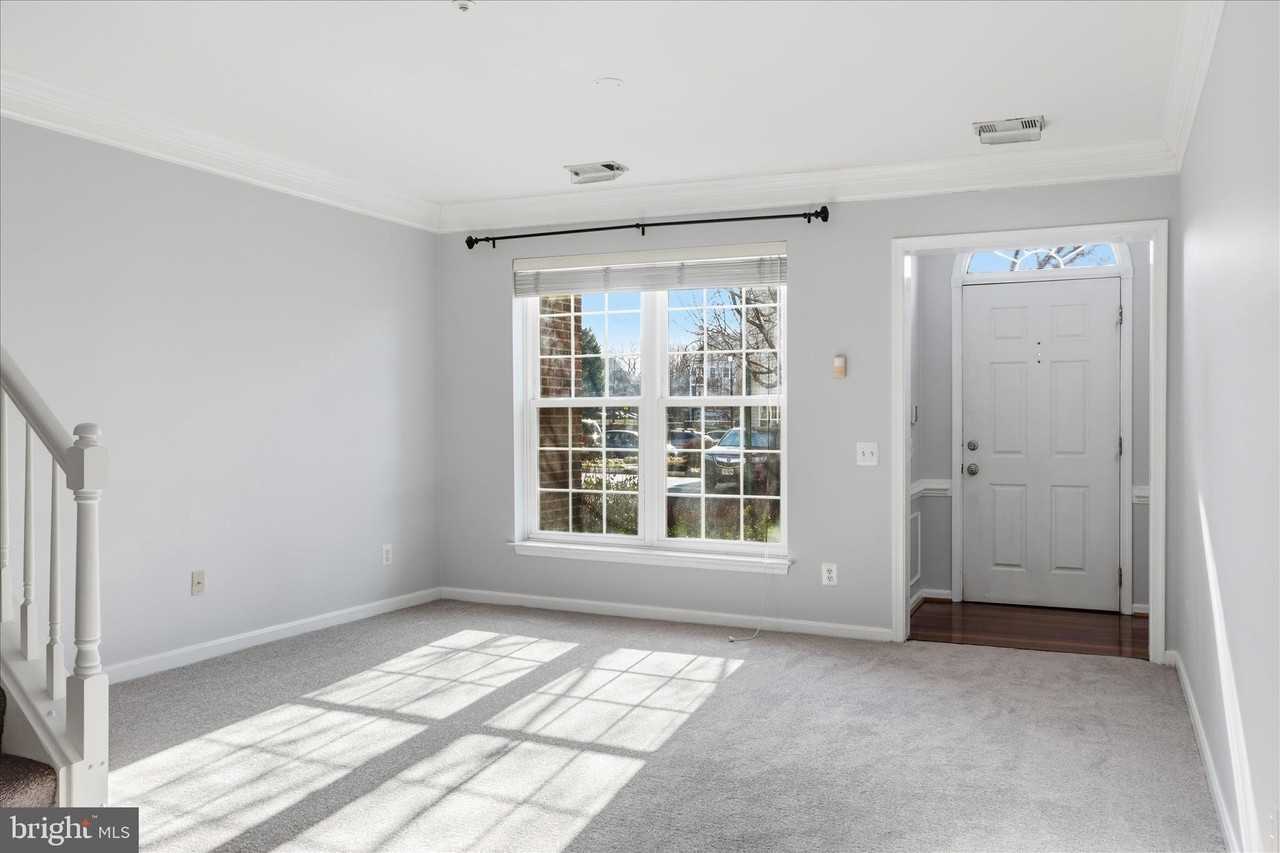 5916 Terrapin Pl - Photo 5 of 30