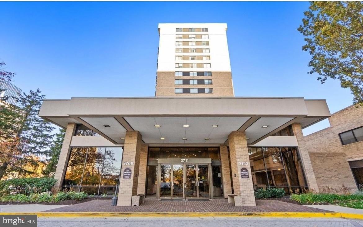 3713 S George Mason Dr Apt 716 #716 - Photo 2 of 21