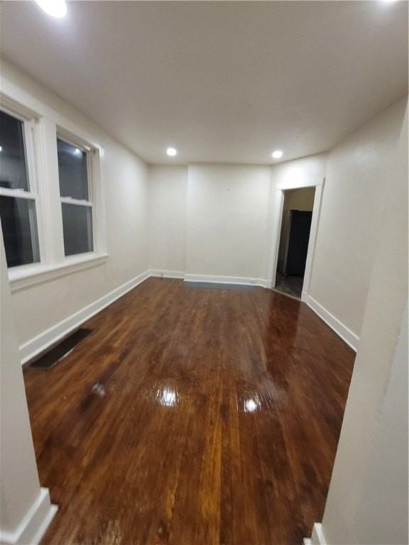 3568 Beechwood Blvd - Photo 4 of 17