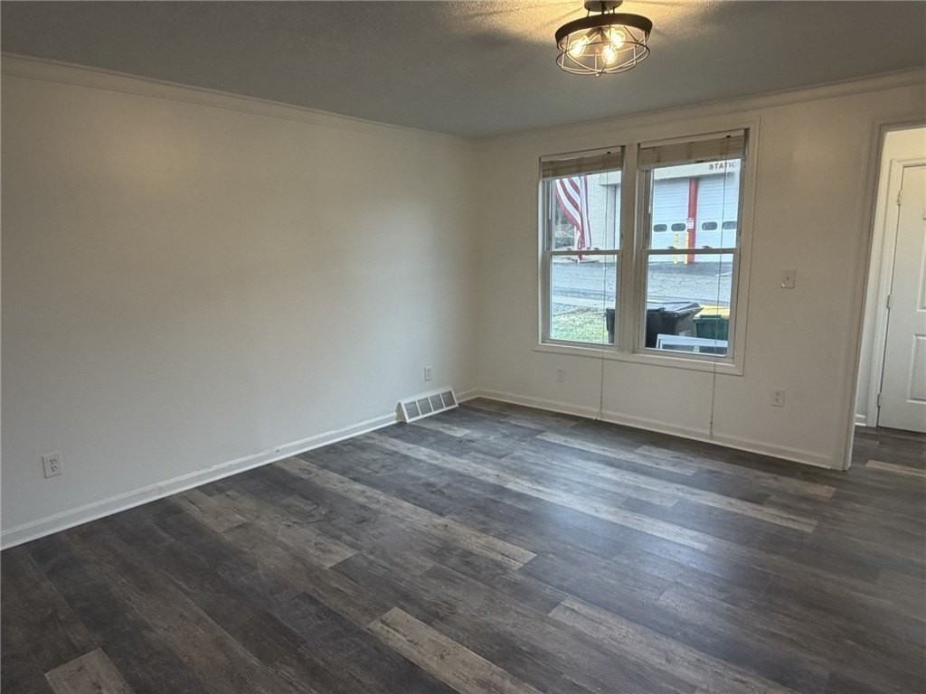 123 Enger Ave - Photo 7 of 26