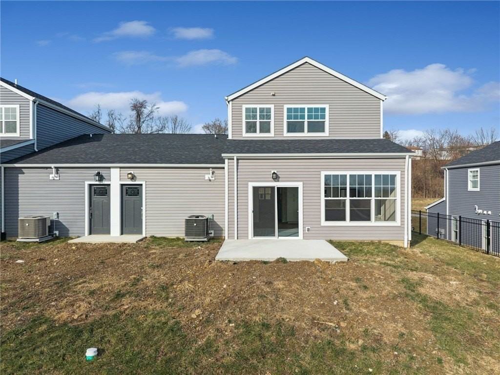 2217 Lebanon Dr - Photo 2 of 26