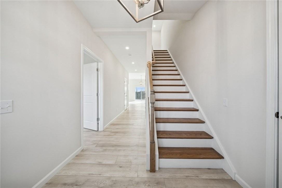 2217 Lebanon Dr - Photo 3 of 26