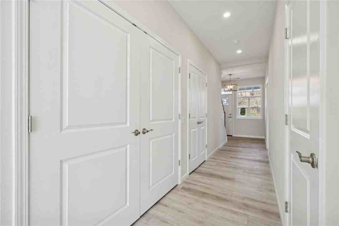 2217 Lebanon Dr - Photo 4 of 26