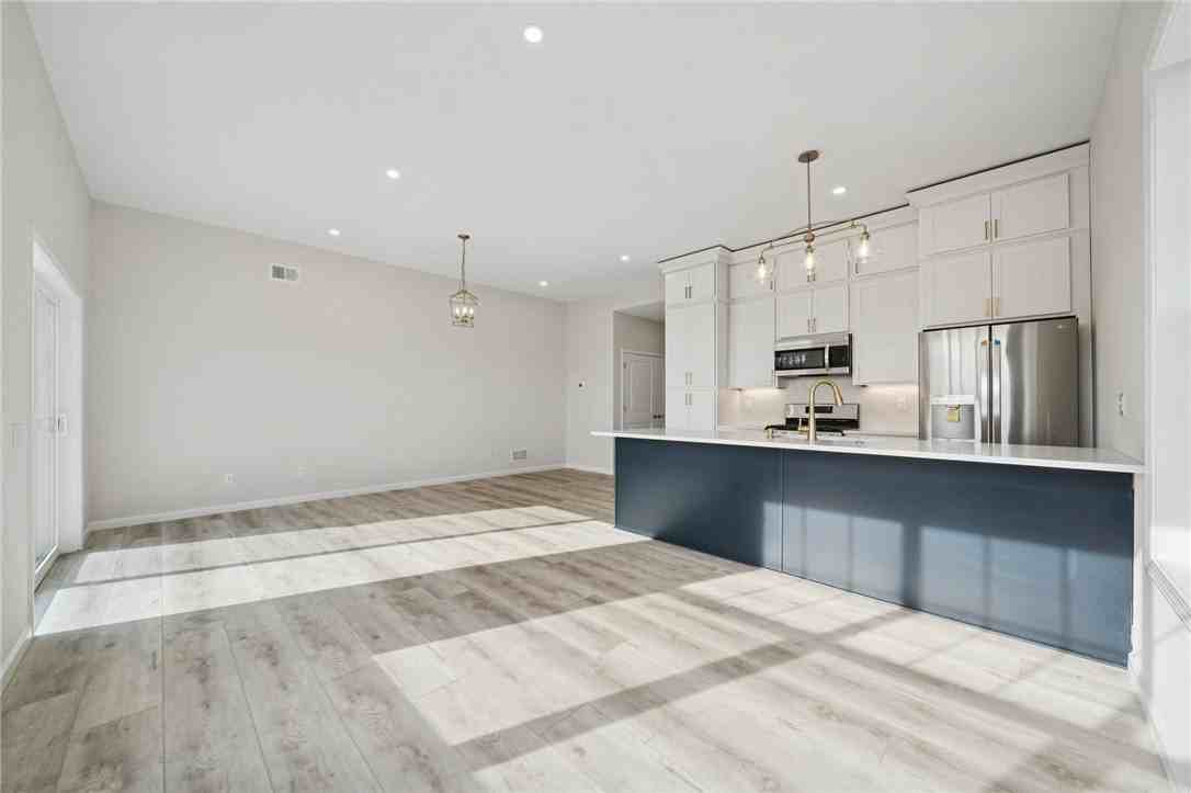 2217 Lebanon Dr - Photo 7 of 26