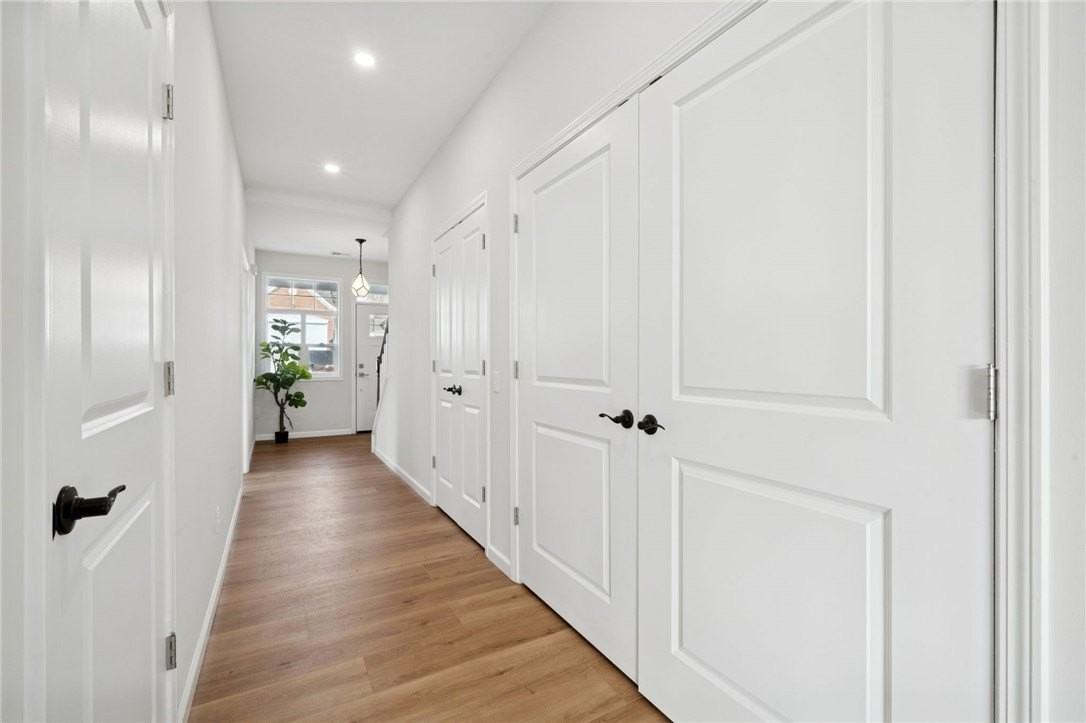 2219 Lebanon Dr - Photo 4 of 26