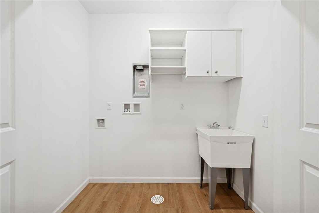 2219 Lebanon Dr - Photo 5 of 26