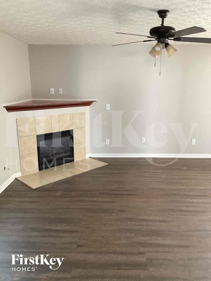 5525 Goose Falls Dr - Photo 2 of 12