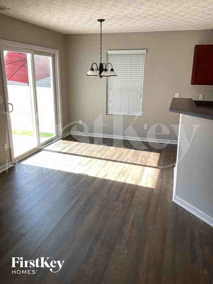 5525 Goose Falls Dr - Photo 3 of 12