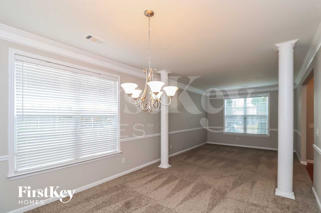 3630 Drayton Manor Run - Photo 5 of 15