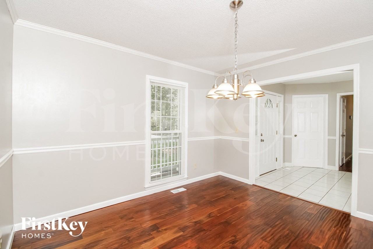 6706 River Hills Dr - Photo 3 of 15