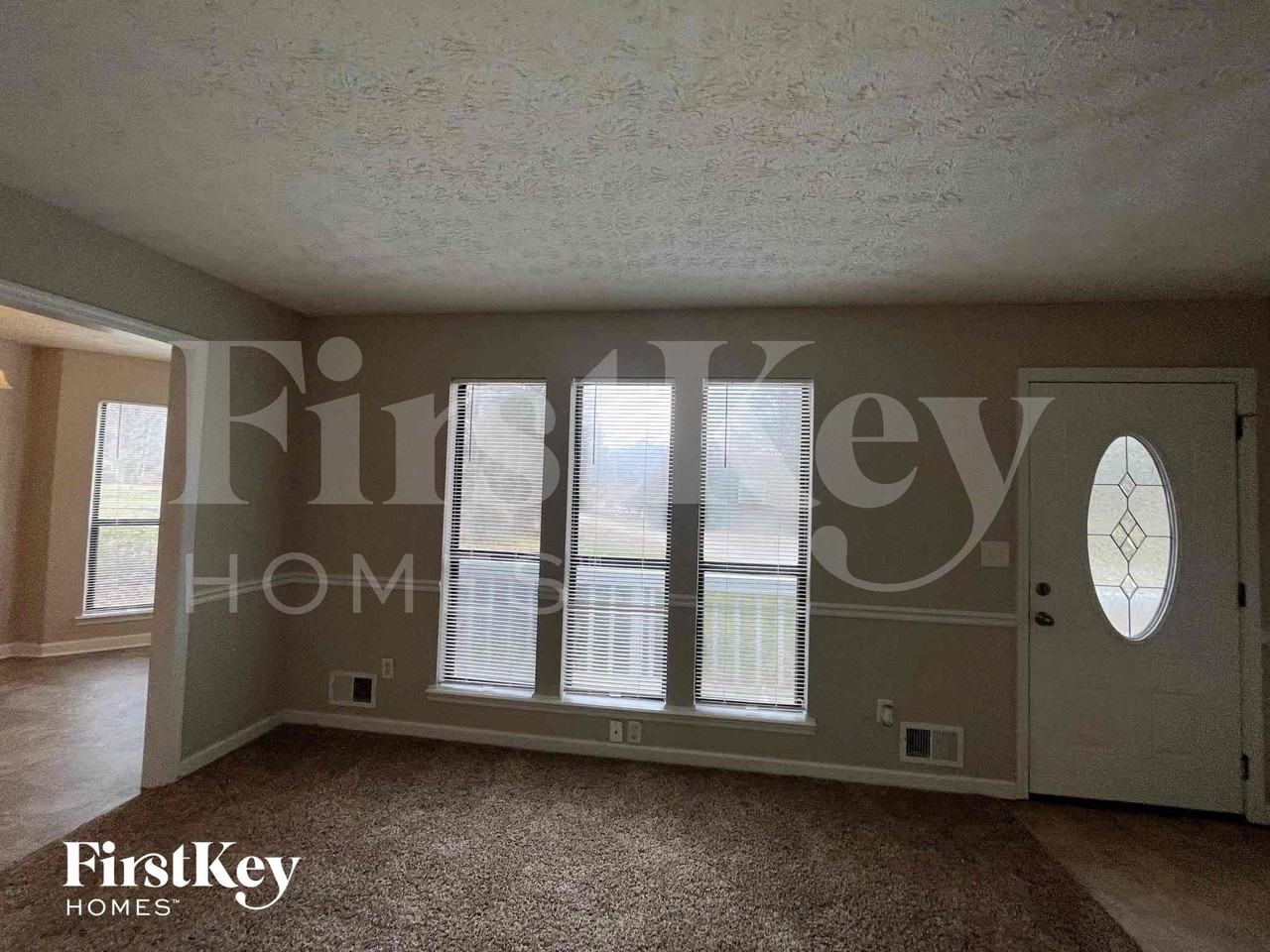 4192 Tyler Ct - Photo 2 of 10