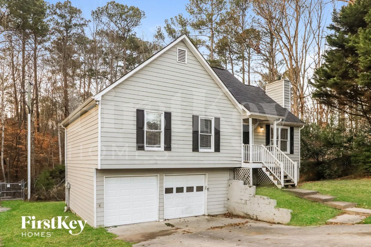 325 Arapaho Dr Se - Photo 3 of 19