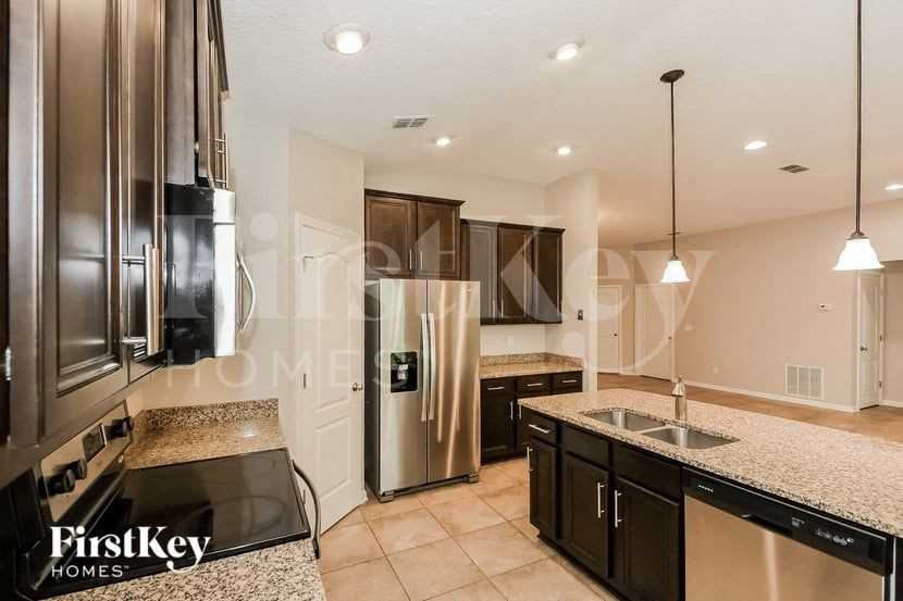 193 Brentley Ln - Photo 6 of 15