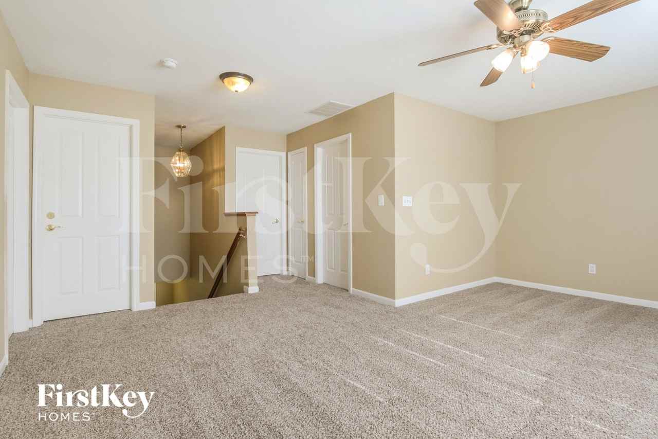 728 Sweet Creek Dr - Photo 6 of 15