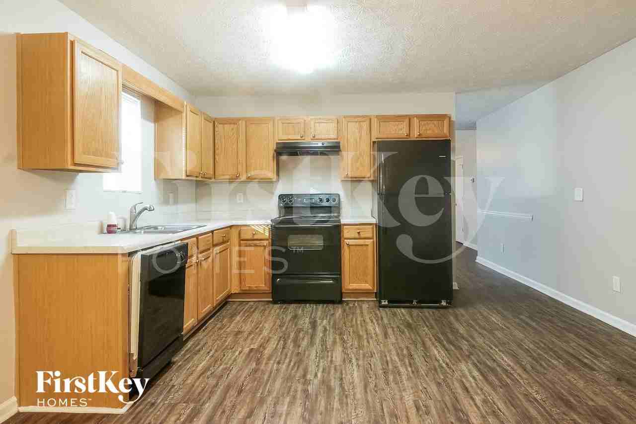 10968 Big Sky Dr - Photo 5 of 15