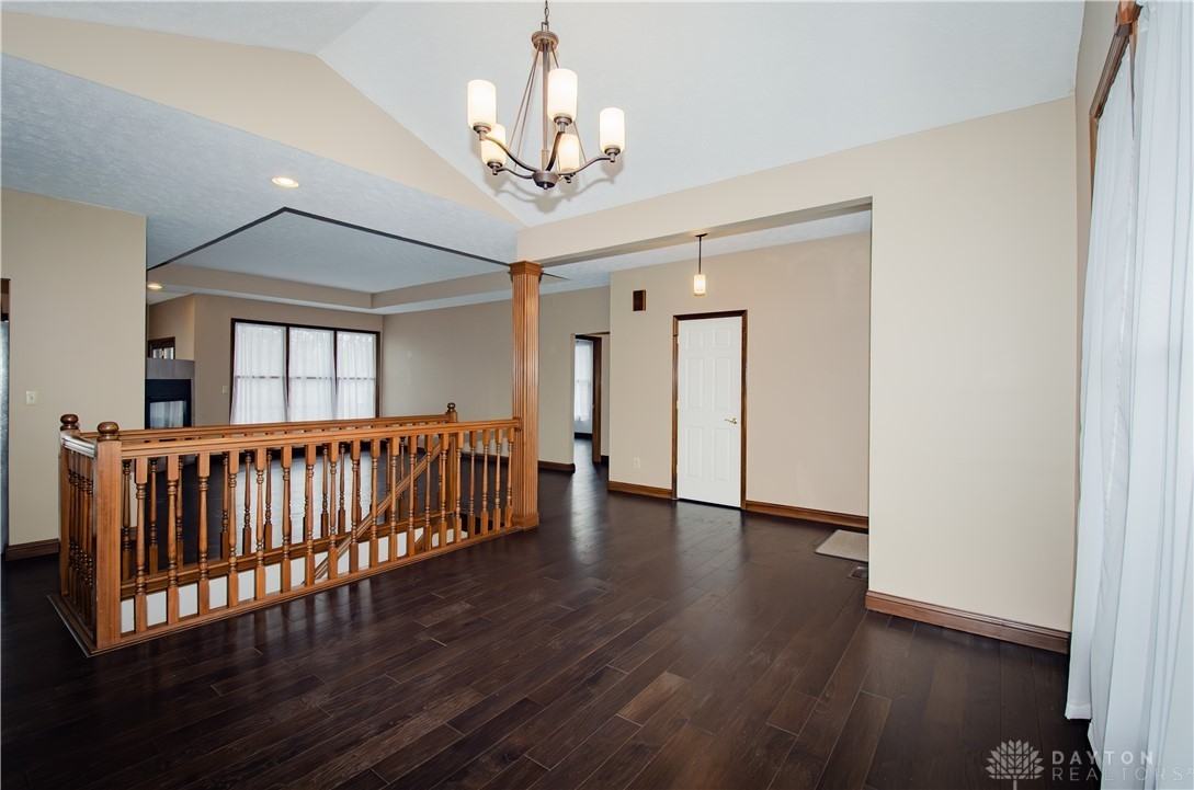 2719 Sycamore Ridge Ct - Photo 4 of 44