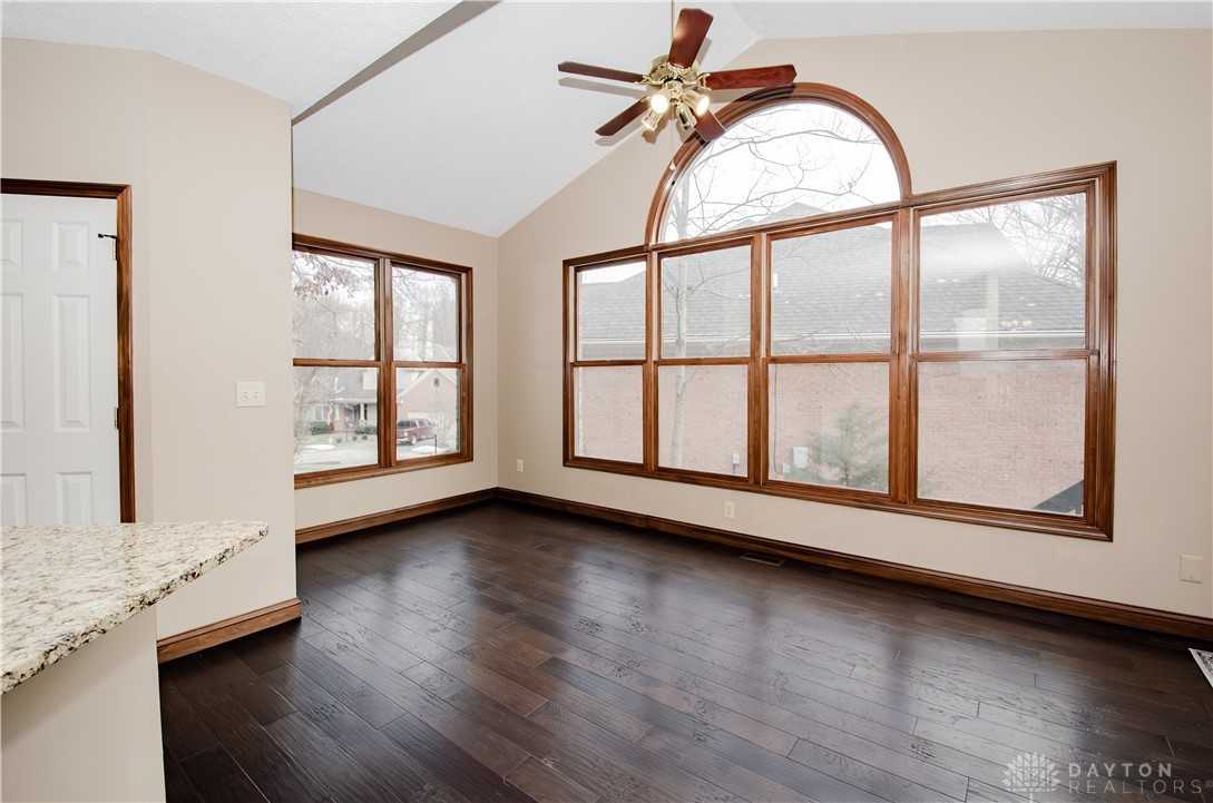 2719 Sycamore Ridge Ct - Photo 7 of 44