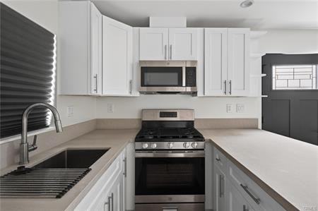 2115 W 29th St - Photo 5 of 21