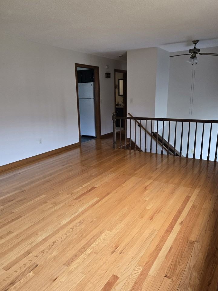 48 River Rd - Photo 6 of 27