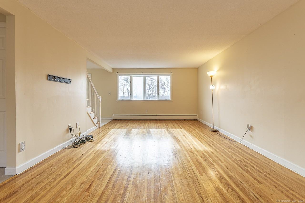 288 Candlewyck Dr - Photo 6 of 38