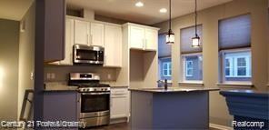 42 Kalter Dr - Photo 3 of 6