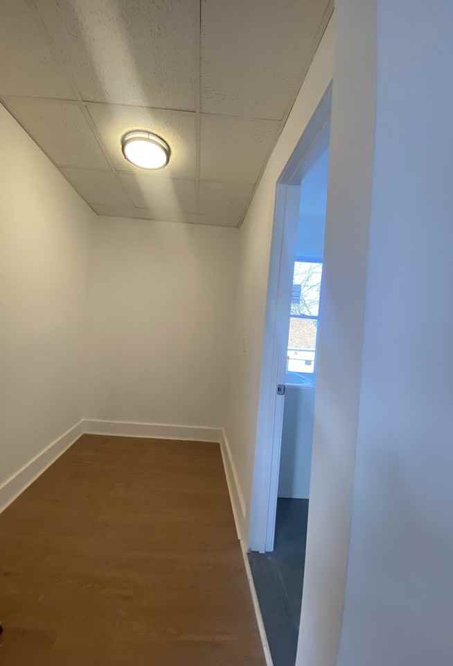 168 Main St - Photo 5 of 7