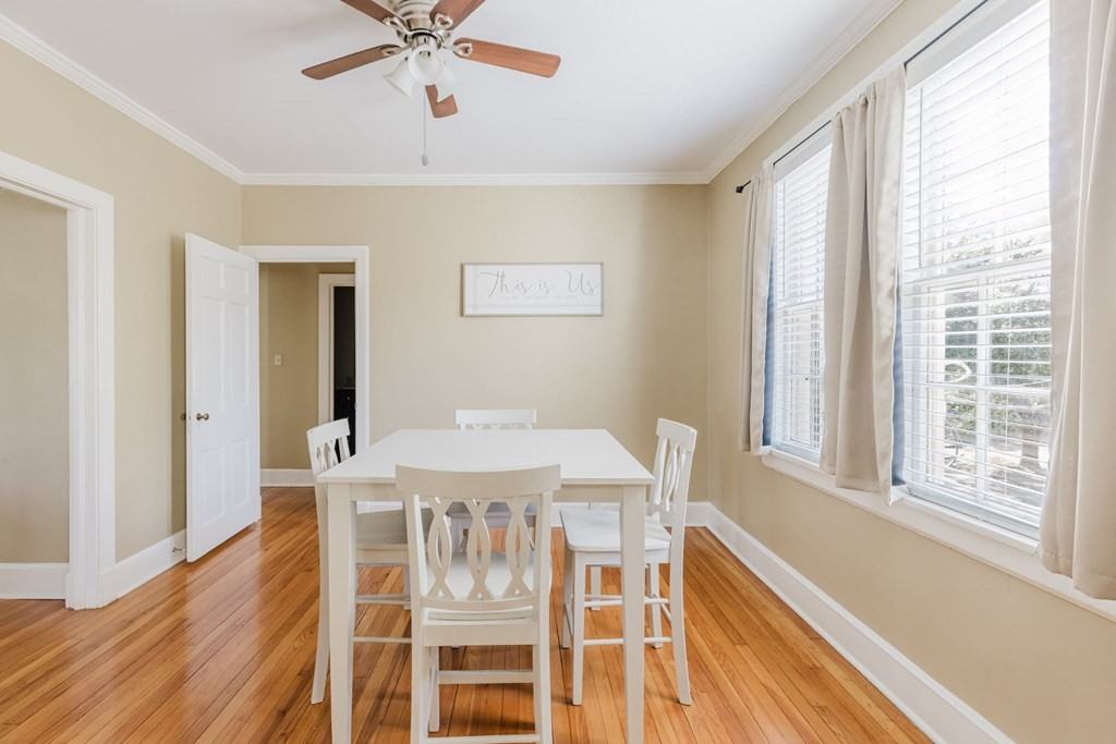 1107 N Madison St - Photo 6 of 20