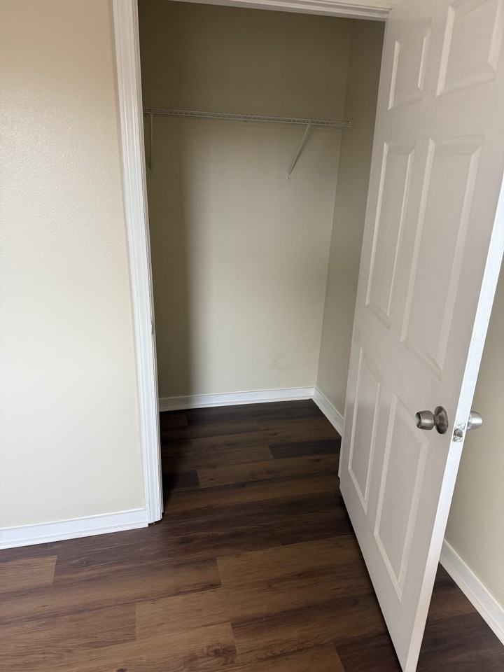 2620 Angelique Dr #A - Photo 6 of 12