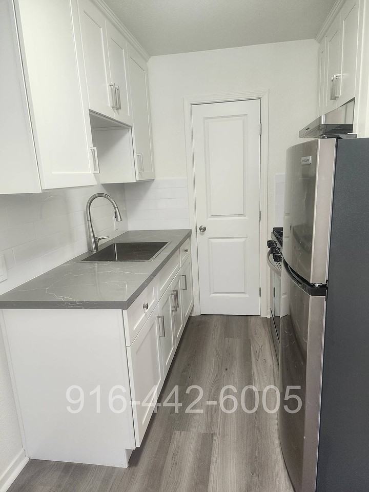 2424 P St #3 - Photo 6 of 16