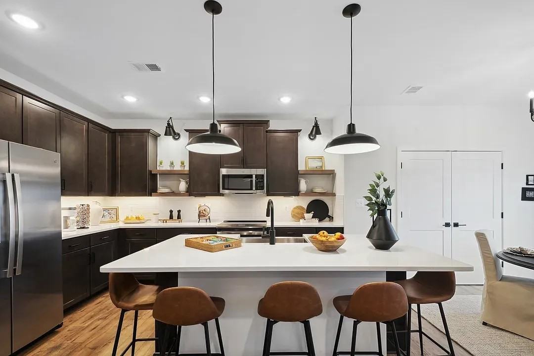 132 Reformation Dr - Photo 7 of 25