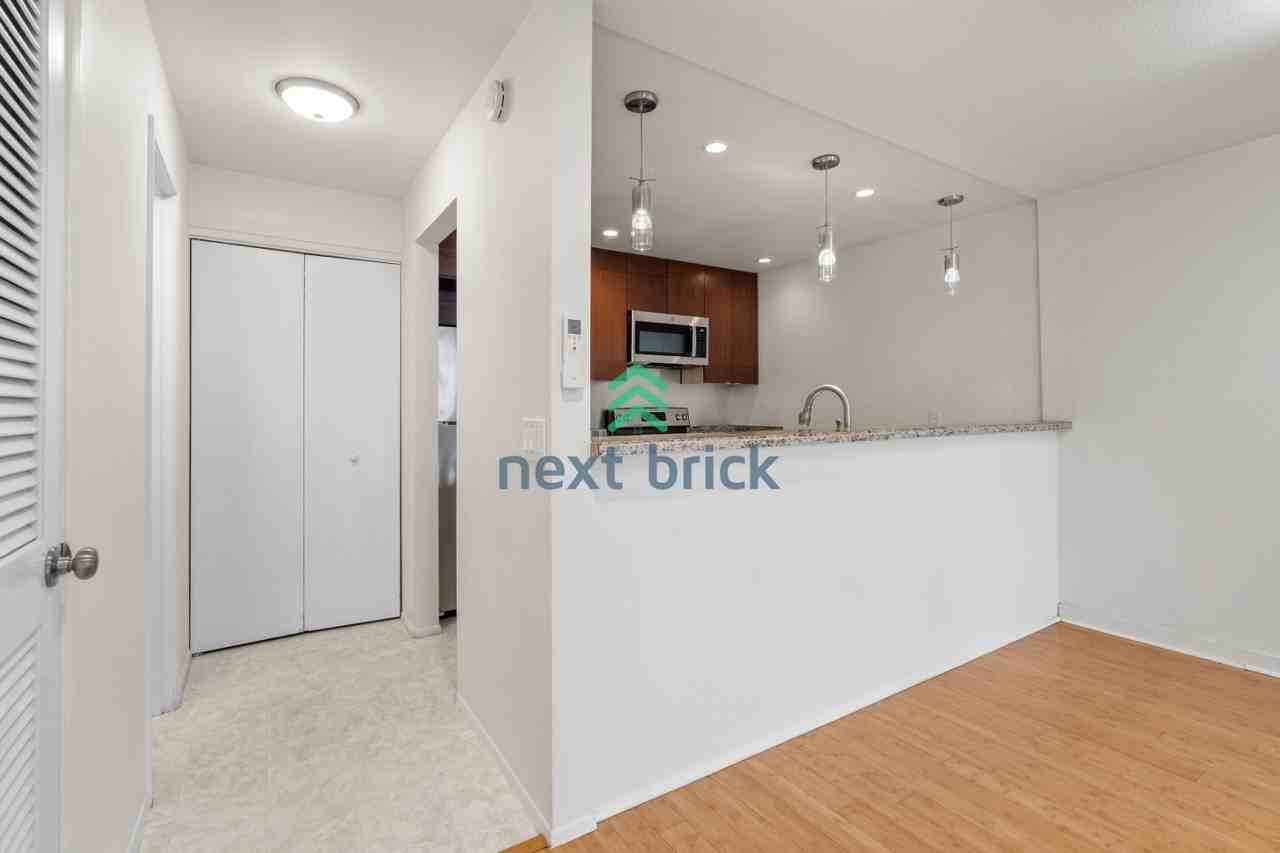 6356 138th Ave Ne #222 - Photo 6 of 36