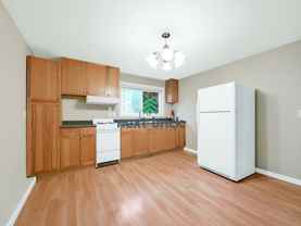 11012 86th Ave Ne #B - Photo 1 of 1
