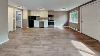 102 Summit Ave N #11 - Photo 1 of 1