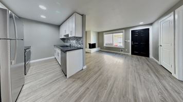 featured image of 1105 S Woodlawn St #1
