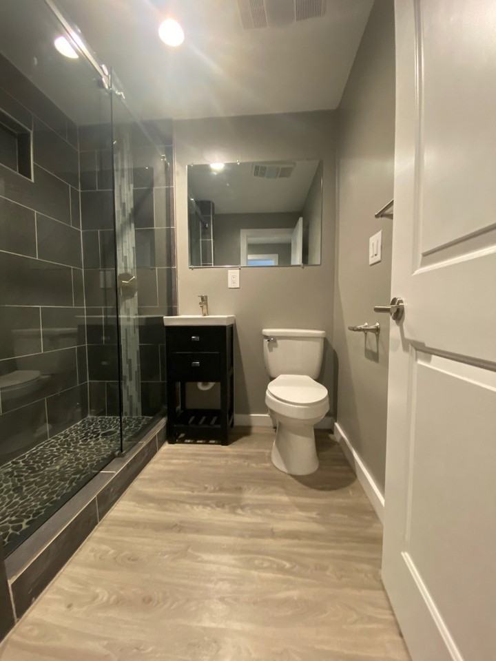 7132 47th Ave Sw #4 - Photo 7 of 18