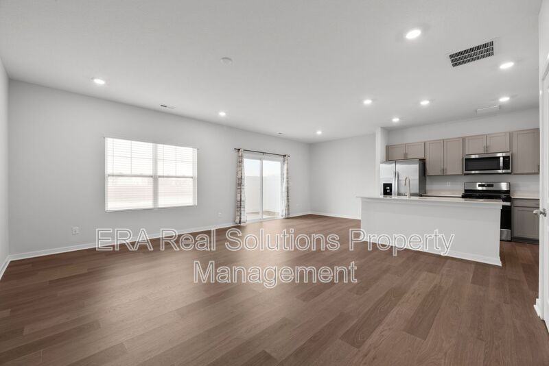 6294 Marinelli Dr S - Photo 2 of 38